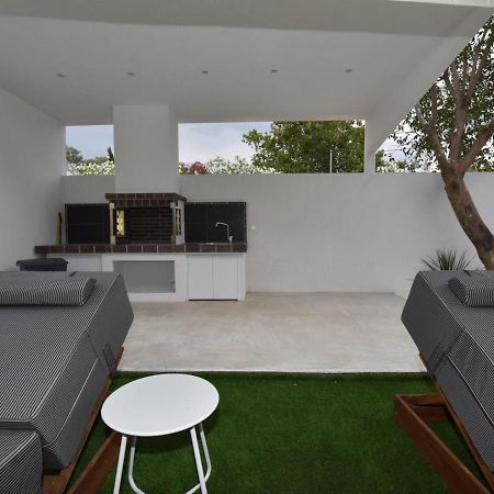 4 Elements Seaside Luxury Suites By Rentalspro Services Nea Moudania Halkidiki Екстер'єр фото