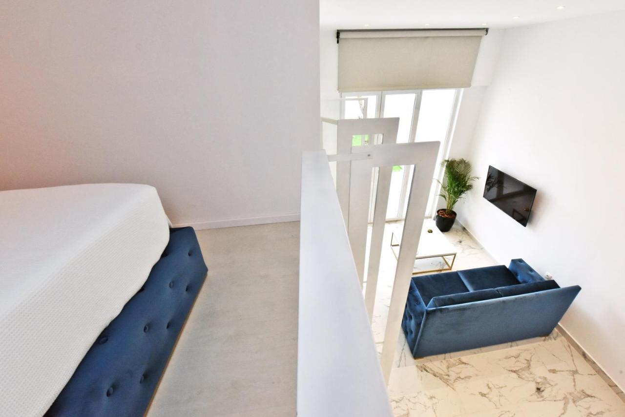 4 Elements Seaside Luxury Suites By Rentalspro Services Nea Moudania Halkidiki Екстер'єр фото