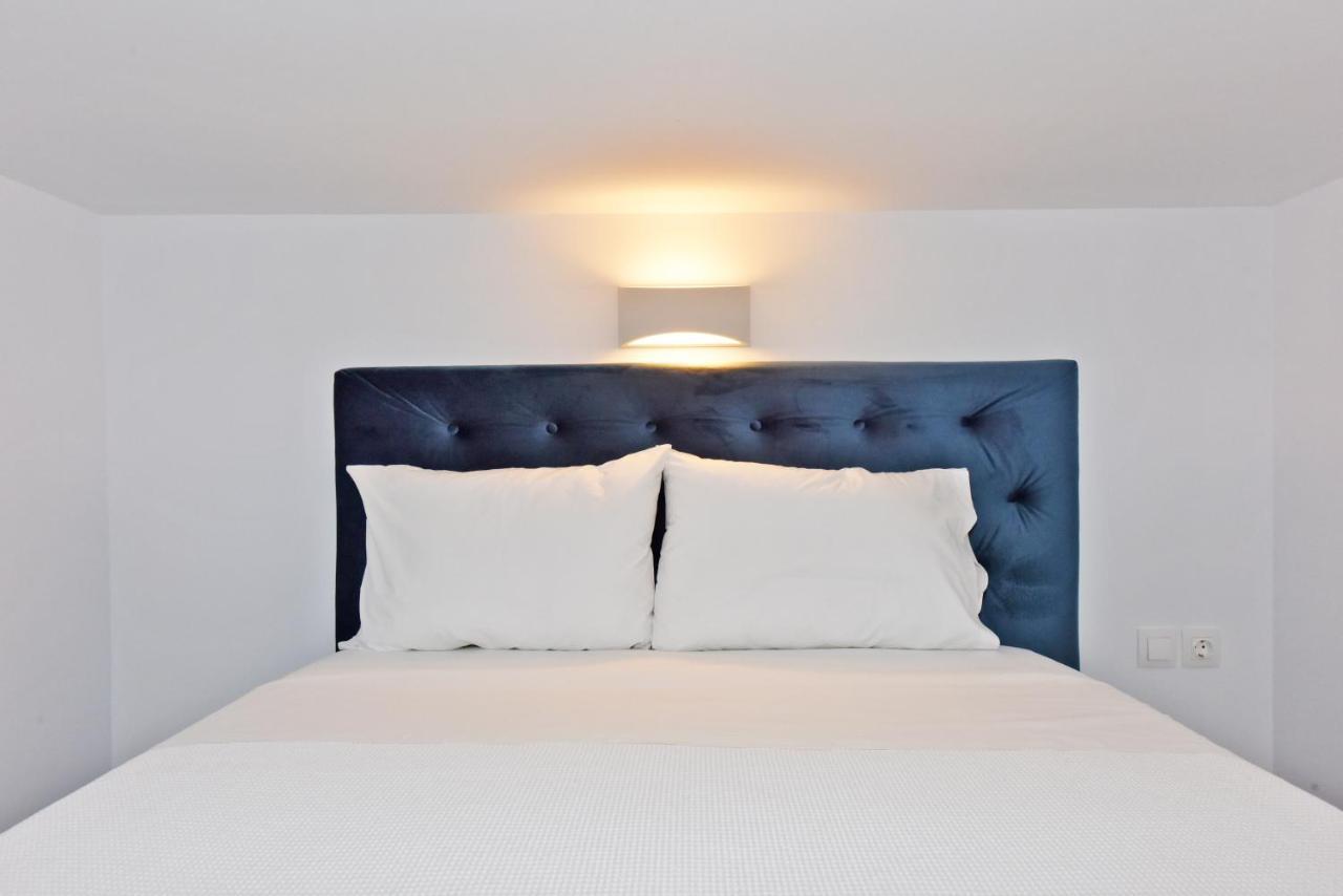 4 Elements Seaside Luxury Suites By Rentalspro Services Nea Moudania Halkidiki Екстер'єр фото