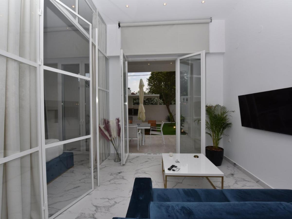 4 Elements Seaside Luxury Suites By Rentalspro Services Nea Moudania Halkidiki Екстер'єр фото