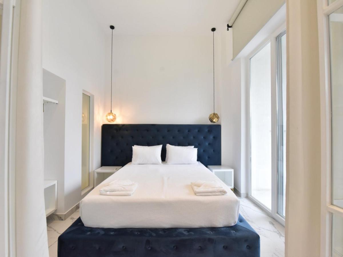 4 Elements Seaside Luxury Suites By Rentalspro Services Nea Moudania Halkidiki Екстер'єр фото