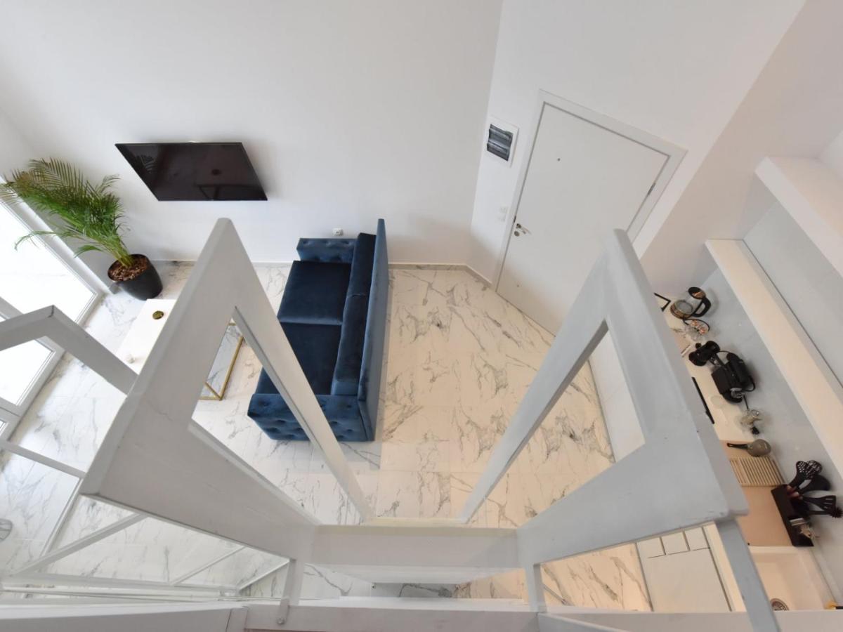 4 Elements Seaside Luxury Suites By Rentalspro Services Nea Moudania Halkidiki Екстер'єр фото